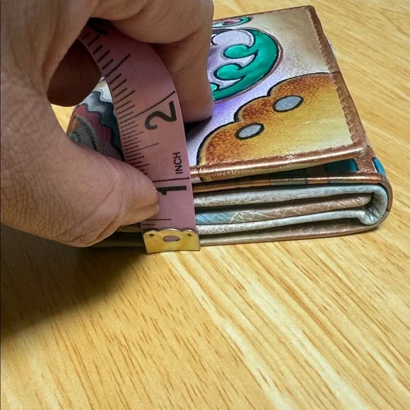 HANDPAINTED ABSTRACT WALLET 🎨 - Picture 9 of 17